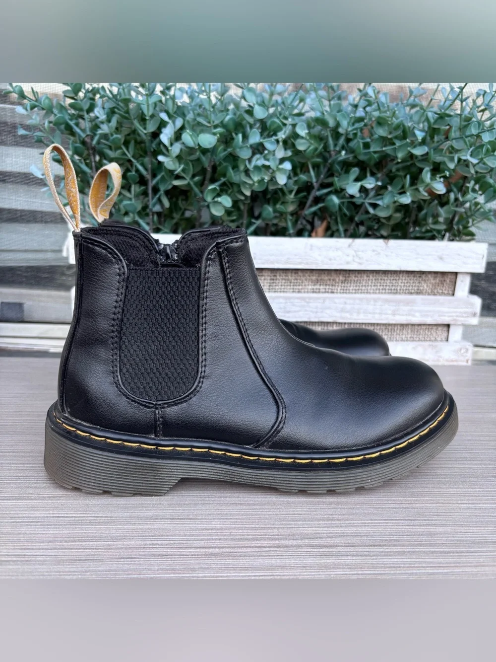 Dr. Martens Junior 2976 Chelsea Boots
